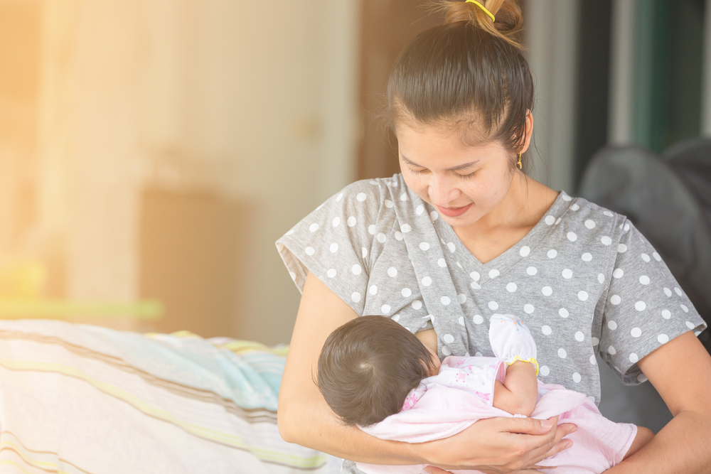 ម៉ាក់ៗ​ចង់ឲ្យ​សម្បូរ​ទឹកដោះ​កូន​ម៉ឹម សាក​​តិចនិក​ងាយៗ​នេះ​មើល៍