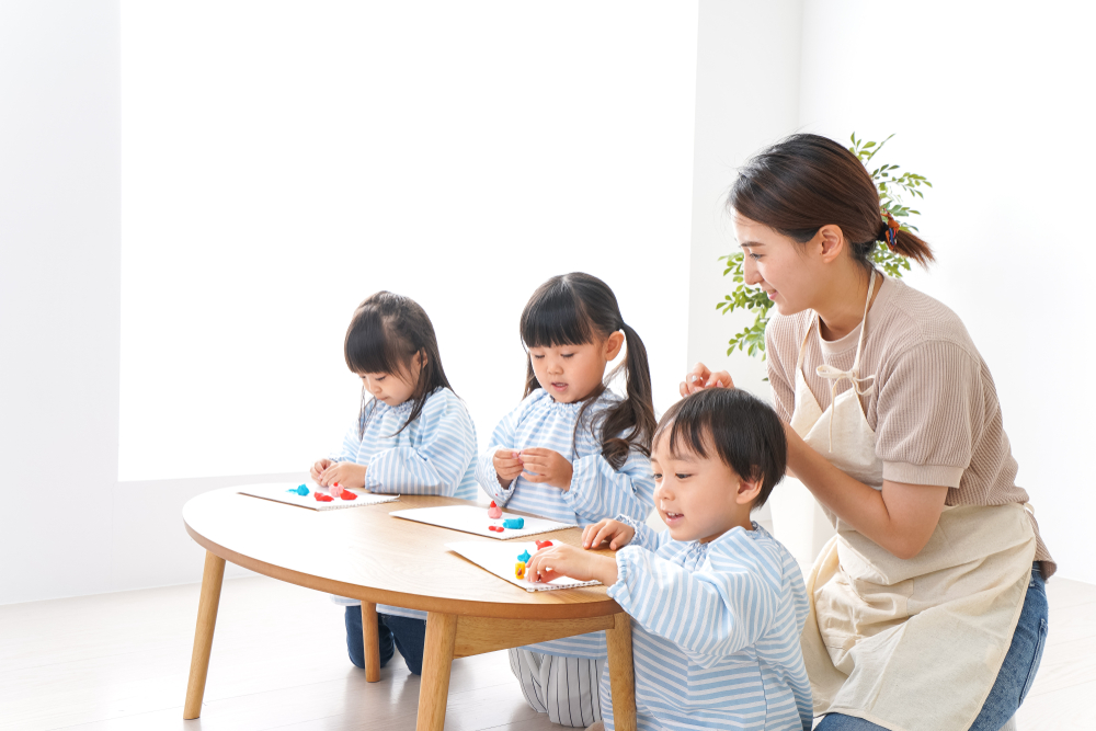 តើល្អទេ ឲ្យកូនចូលរៀនតាំងពី​អាយុ ៣ ឬ៤ ឆ្នាំ?​