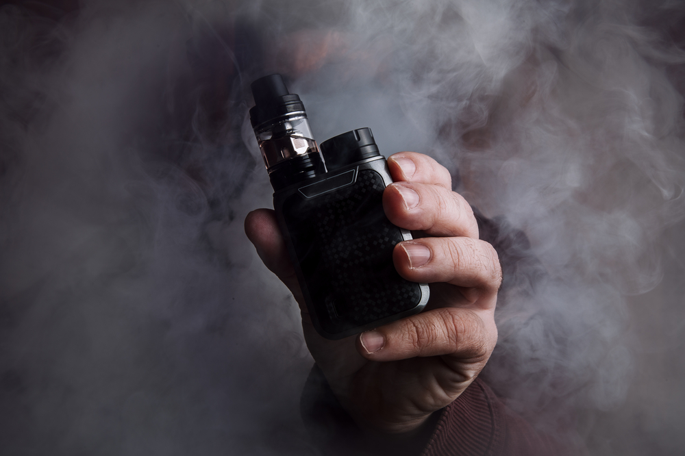 ប្រយ័ត្ន! E-cigarette បណ្ដាល​ឲ្យ​មនុស្ស​ស្លាប់ទៀតហើយ