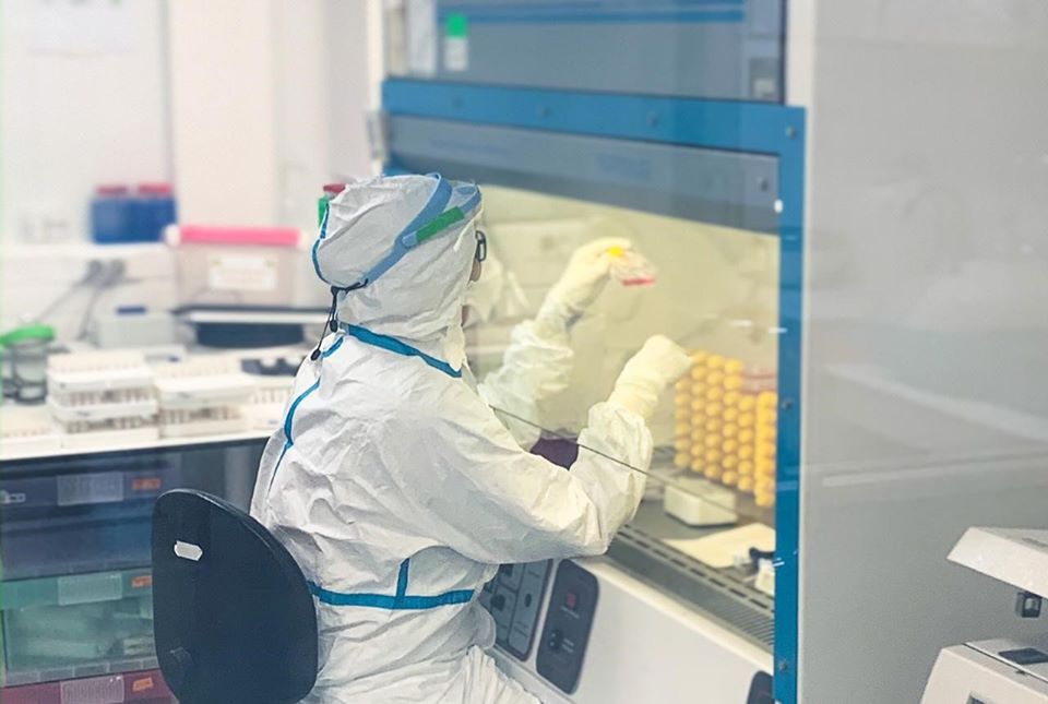 មកដឹងពីលក្ខណៈពិសេសមន្ទីរពិសោធន៍កម្រិត ៣ វិភាគរកវីរុស COVID-19 នៅប៉ាស្ទ័រ