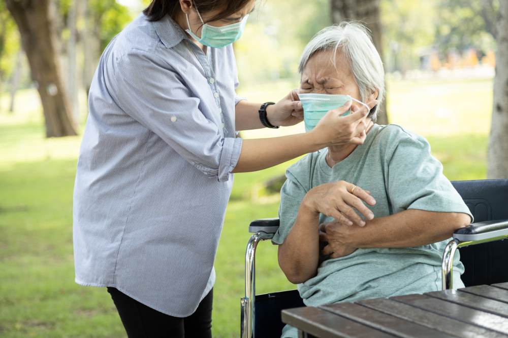 WHO ​ប្រាប់​ពីក្រុមមនុស្ស៣ប្រភេទ​ ​​ងាយ​​រង​ការ​ឆ្លង​ COVID-19 បំផុត