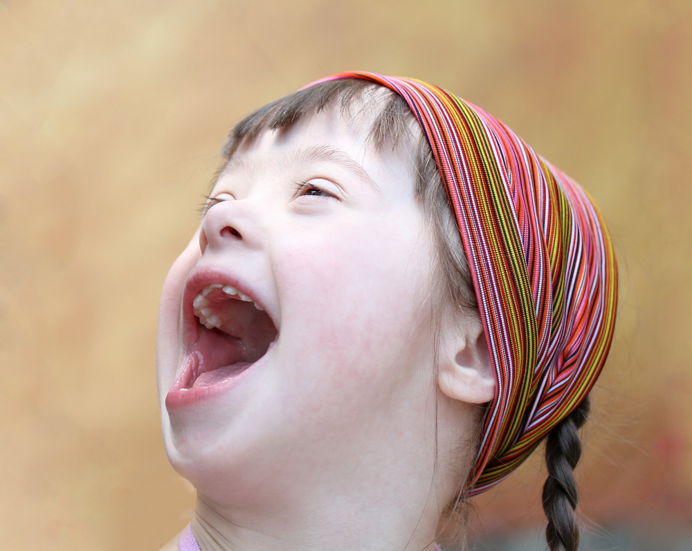 កូនកើតមកមានជំងឺ Down syndrome មកពីមូលហេតុអី? មានវិធីការពារទេ?