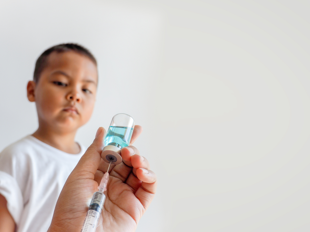 គួរយកកូនទៅចាក់វ៉ាក់សាំងឆ្កែឆ្កួតមុន ឬក្រោយពេលសត្វខាំ?