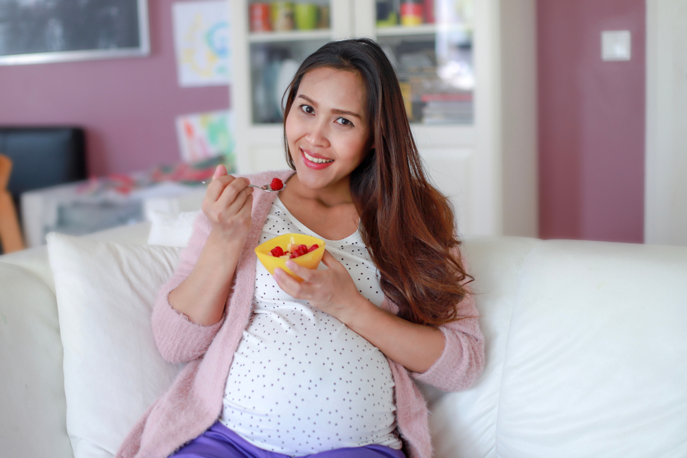 ស្រីៗពពោះចង់ឲ្យខួរក្បាលកូនឆ្លាត ភ្នែកភ្លឺ កុំភ្លេចញ៉ាំសារធាតុបំប៉នដ៏សំខាន់នេះ