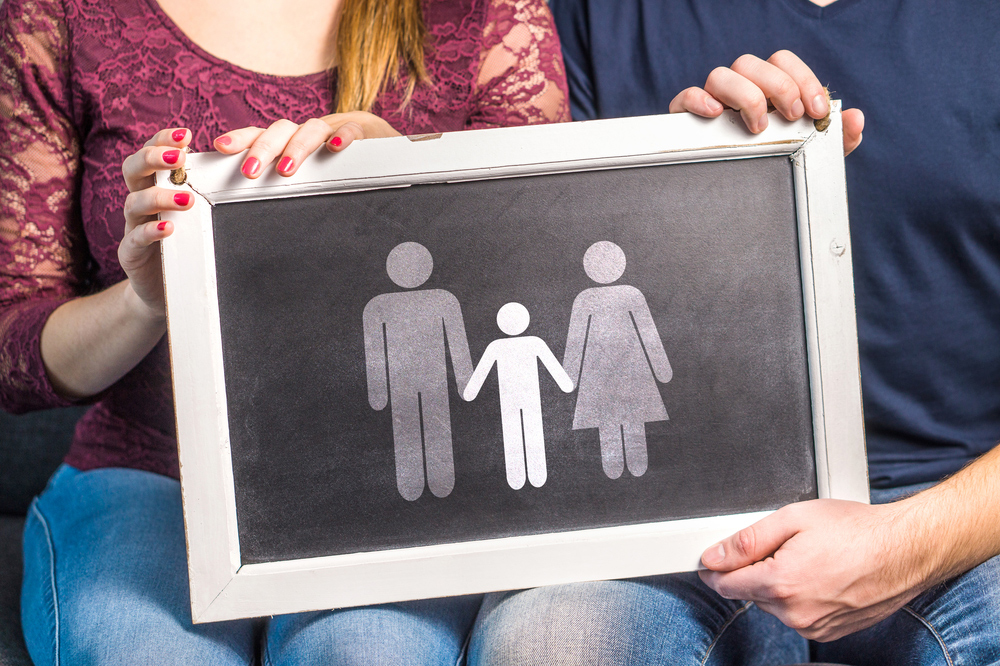 អ្នកកំពុងព្យាយាមយកកូន គួរចាក់វ៉ាក់សាំងកូវីដ១៩ អត់?