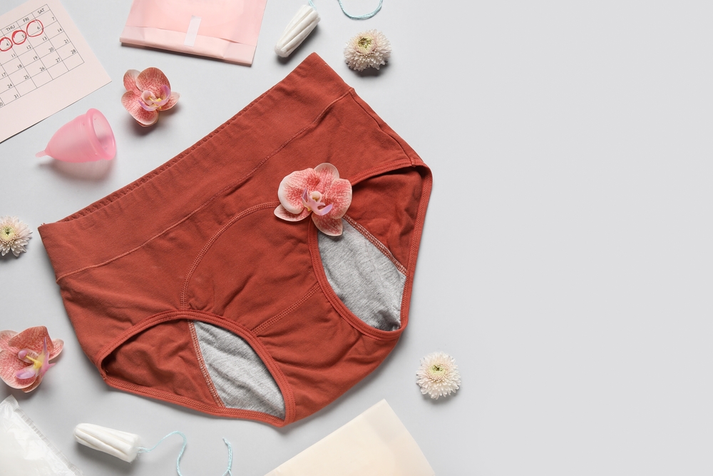 ស្រីៗណាខ្លះឧស្សាហ៍ធ្លាក់​ស​​ពណ៌​ក្រម៉ៅ​មុន​​មក​រដូវ? គួរបារម្ភដែរអត់?